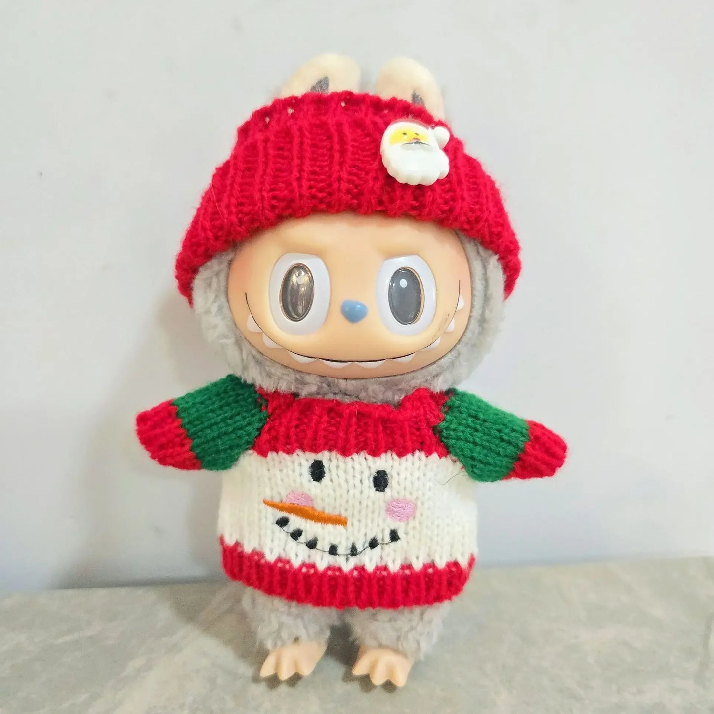 Christmas Outfit Set for 15–17cm Labubu Dolls – Hat, Scarf & Festive Plush Accessories