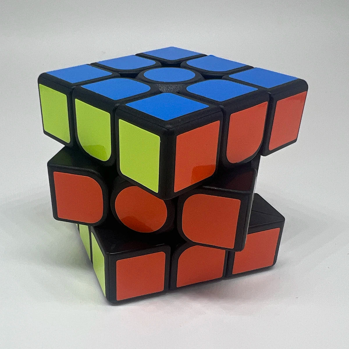 3x3 Magic Cube Puzzle – Smooth Speed Cube & Stress-Relief Play