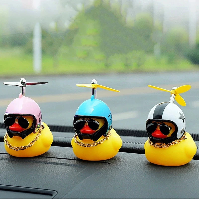 Wind-Breaking Yellow Duck Helmet Decor – Car & Bike Dashboard Accessory