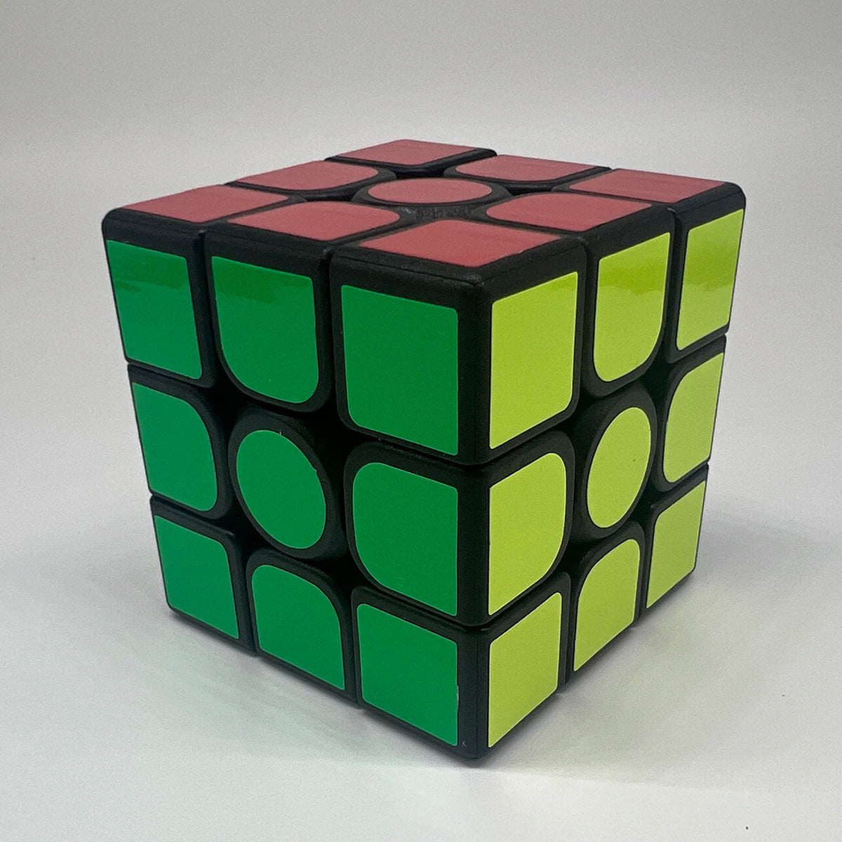 3x3 Magic Cube Puzzle – Smooth Speed Cube & Stress-Relief Play